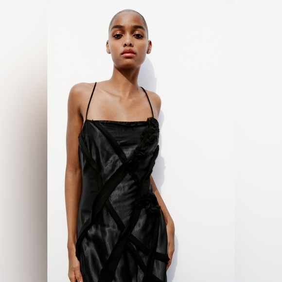 NWT ZARA FLORAL SATIN EFFECT  DRESS - Picture 5 of 6